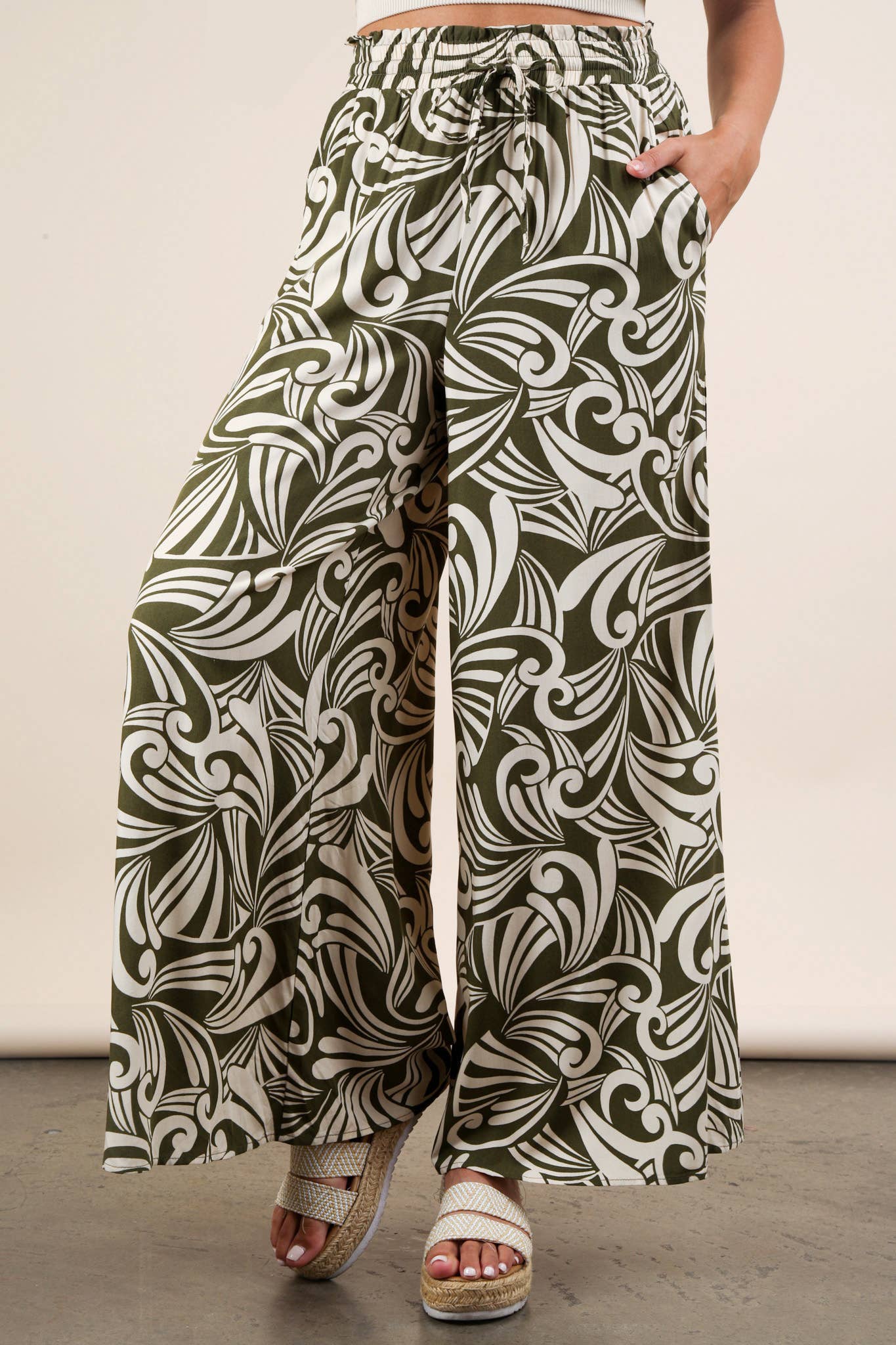 Chloe Printed Wide Leg Long Pants