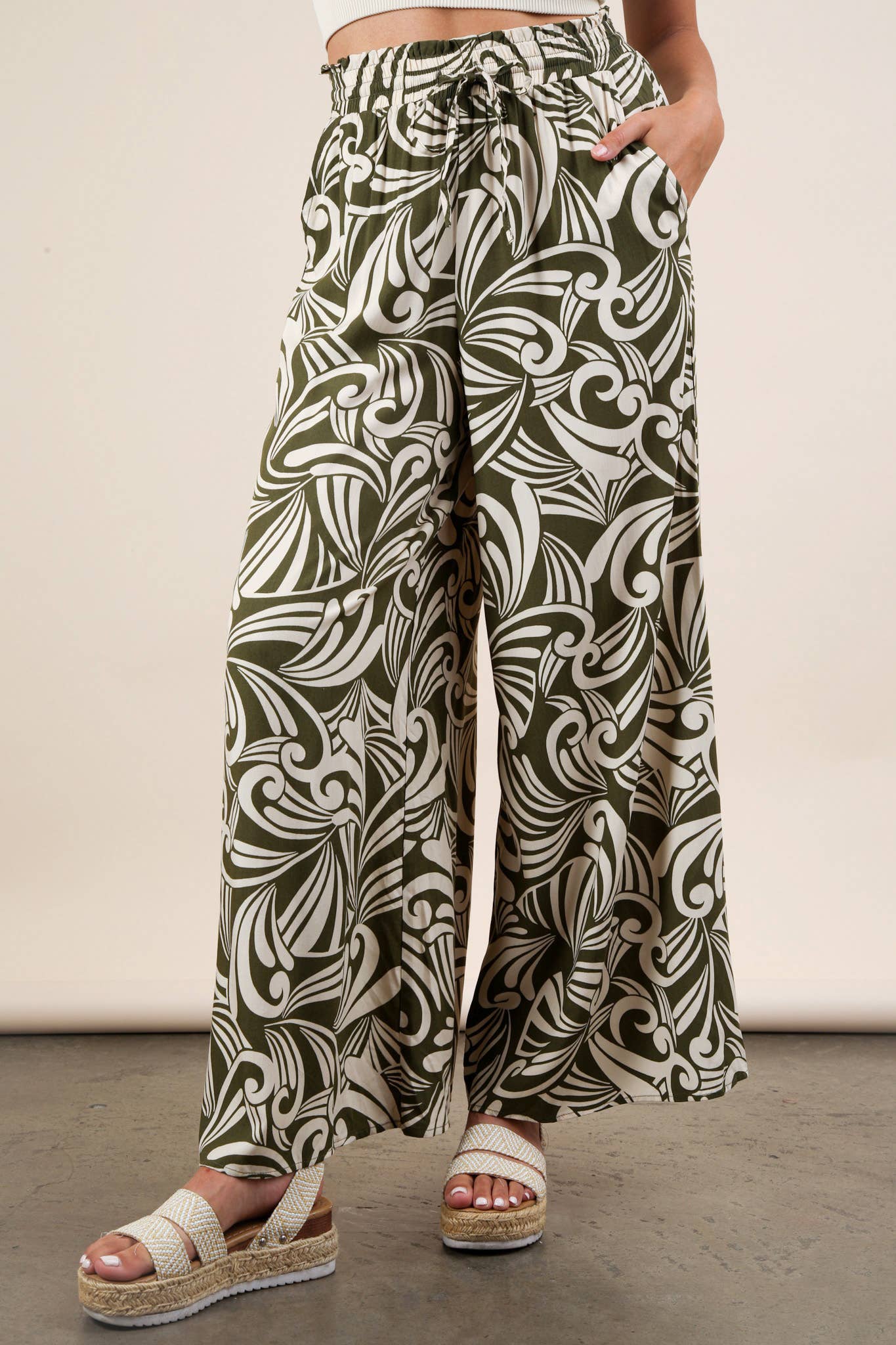 Chloe Printed Wide Leg Long Pants