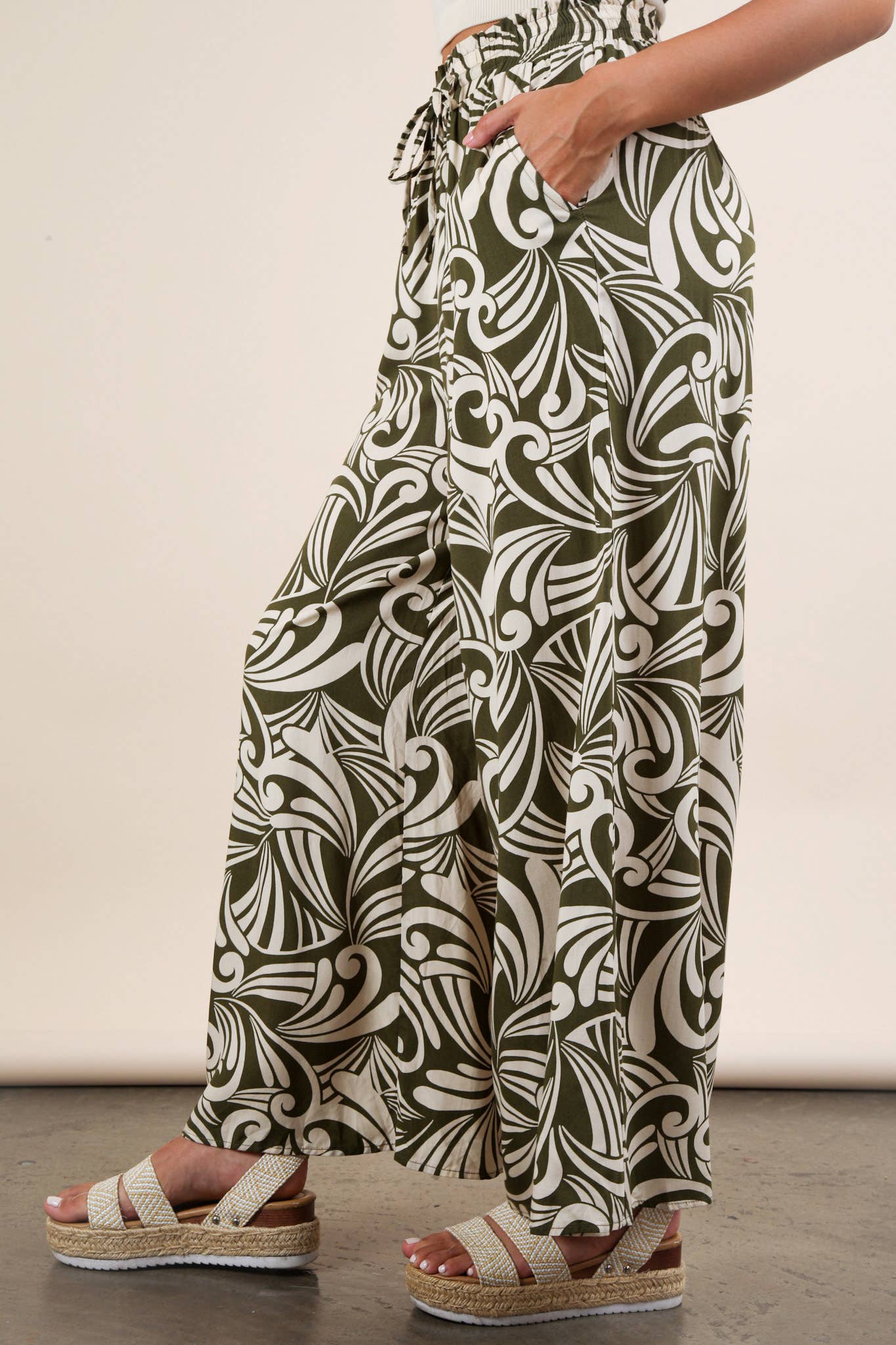 Chloe Printed Wide Leg Long Pants