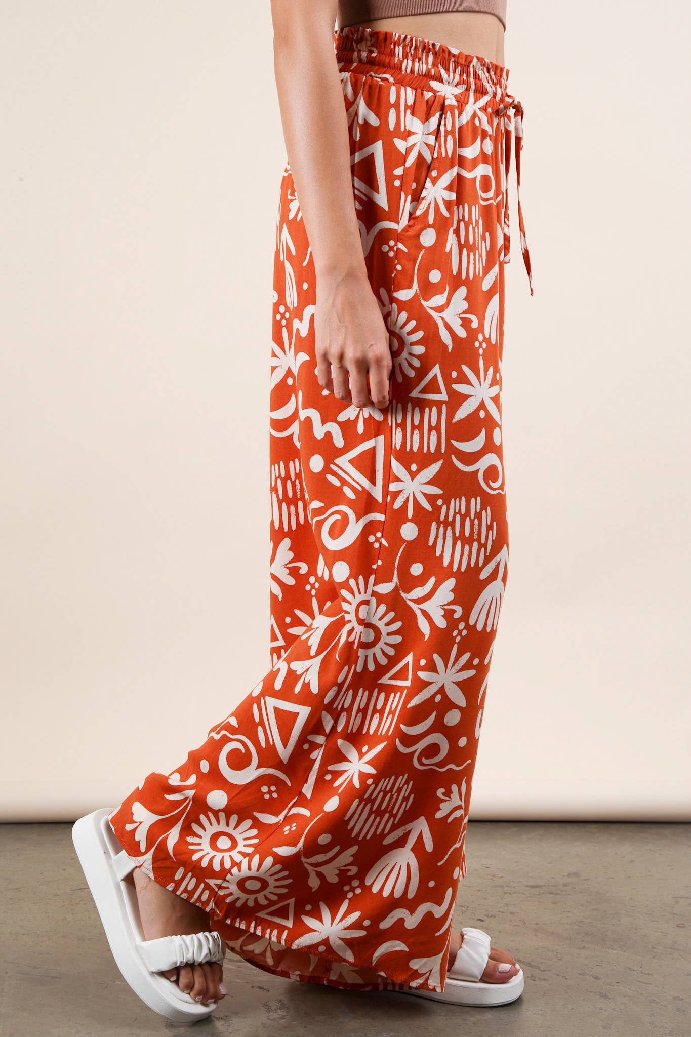 Chloe Printed Wide Leg Long Pants