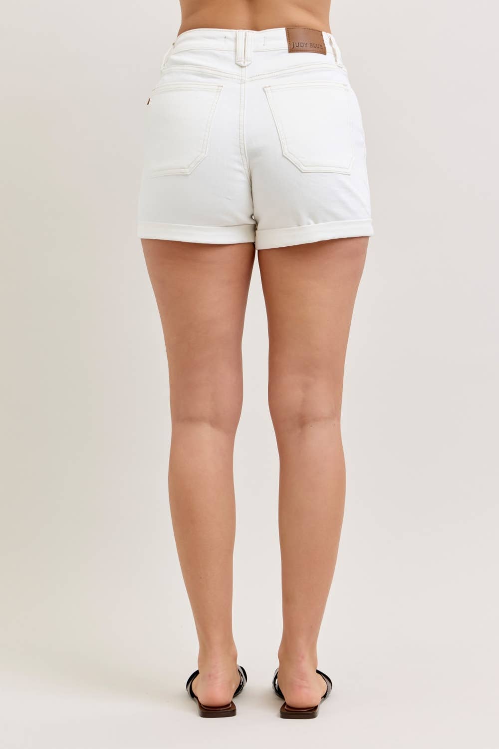 HW Aurora Weekender Short Double Rolled Cuff