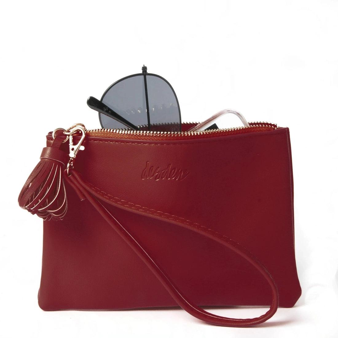 Jen Wristlet - The Salty Mare