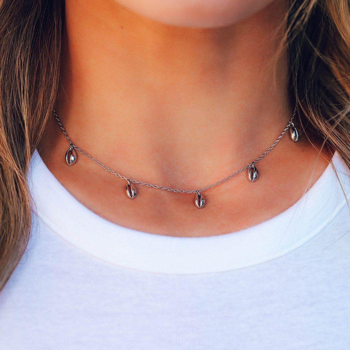 Cowrie Choker - The Salty Mare