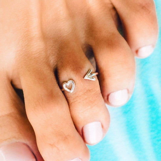 Heart & Arrow Toe Ring - The Salty Mare